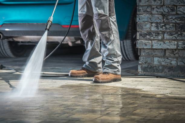 Best Gutter Cleaning  in West Babylon, NY